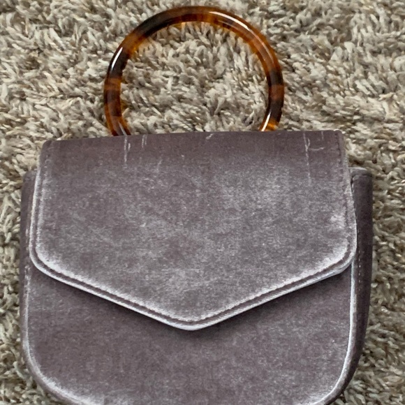 Anthropologie Lilac Gray Velvet Flap Bag with Tortoiseshell Handle - Picture 3 of 9